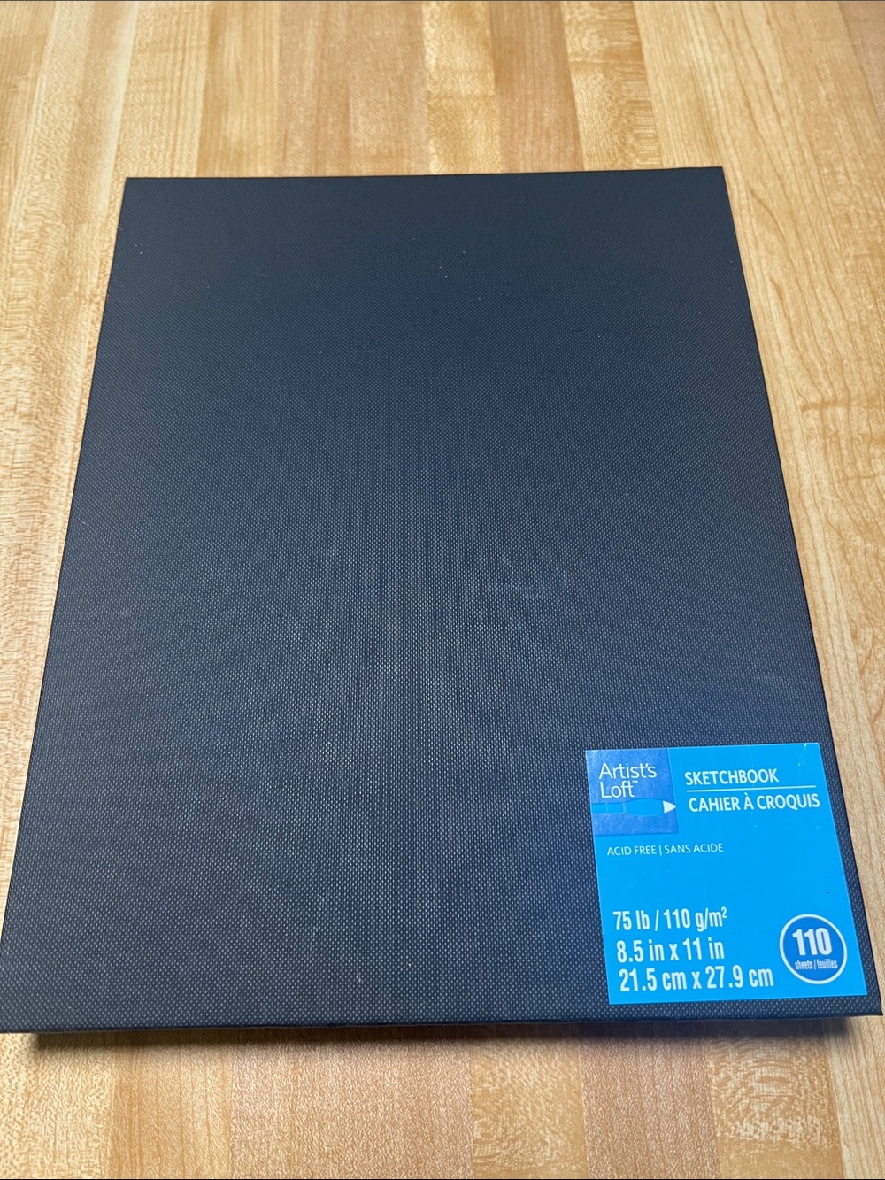#2790**Artist's Loft Black Sketchbook - 8.5 x 11 - Picture 1 of 17